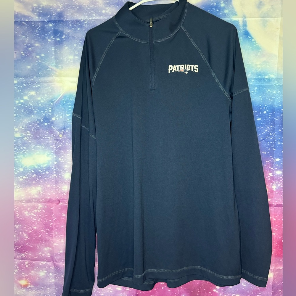 Men’s patriots NFL team apparel pullover 🛍